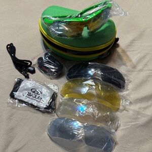 Sunglasses for active outdoorsy people w/ 5 sets of Polarized Lenses NEW